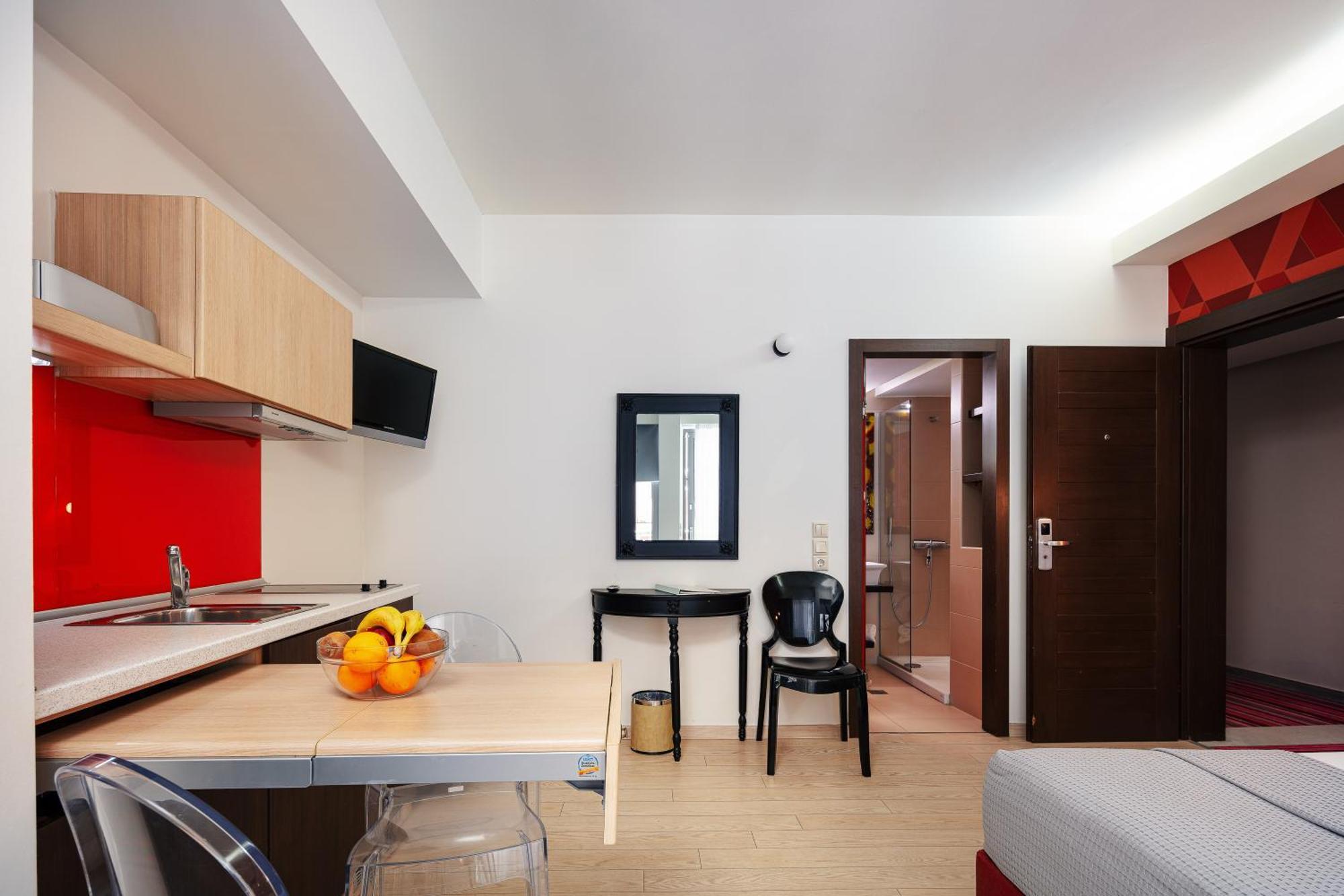 Steris Elegant Hotel&apartments