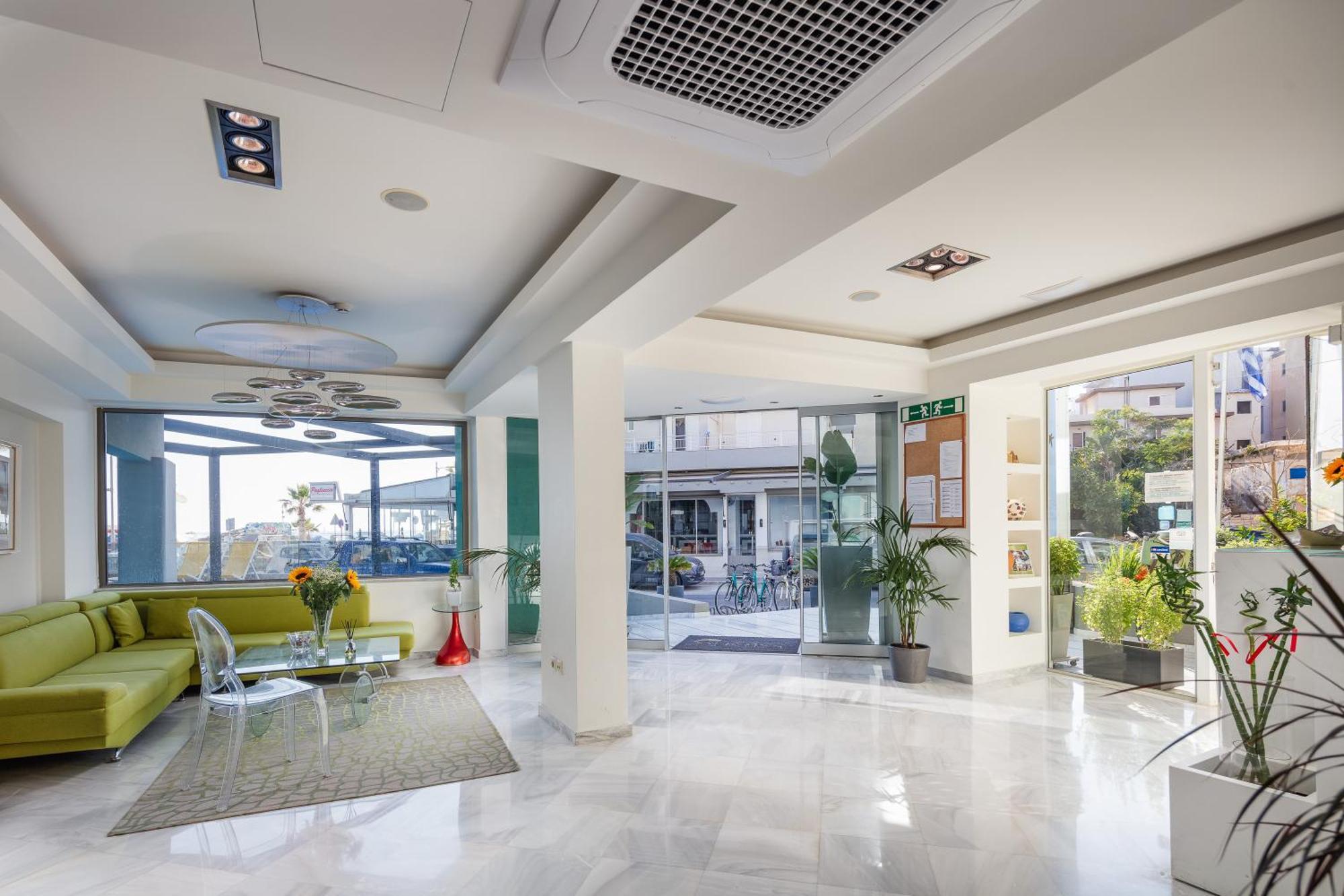 Steris Elegant Hotel&apartments 3*